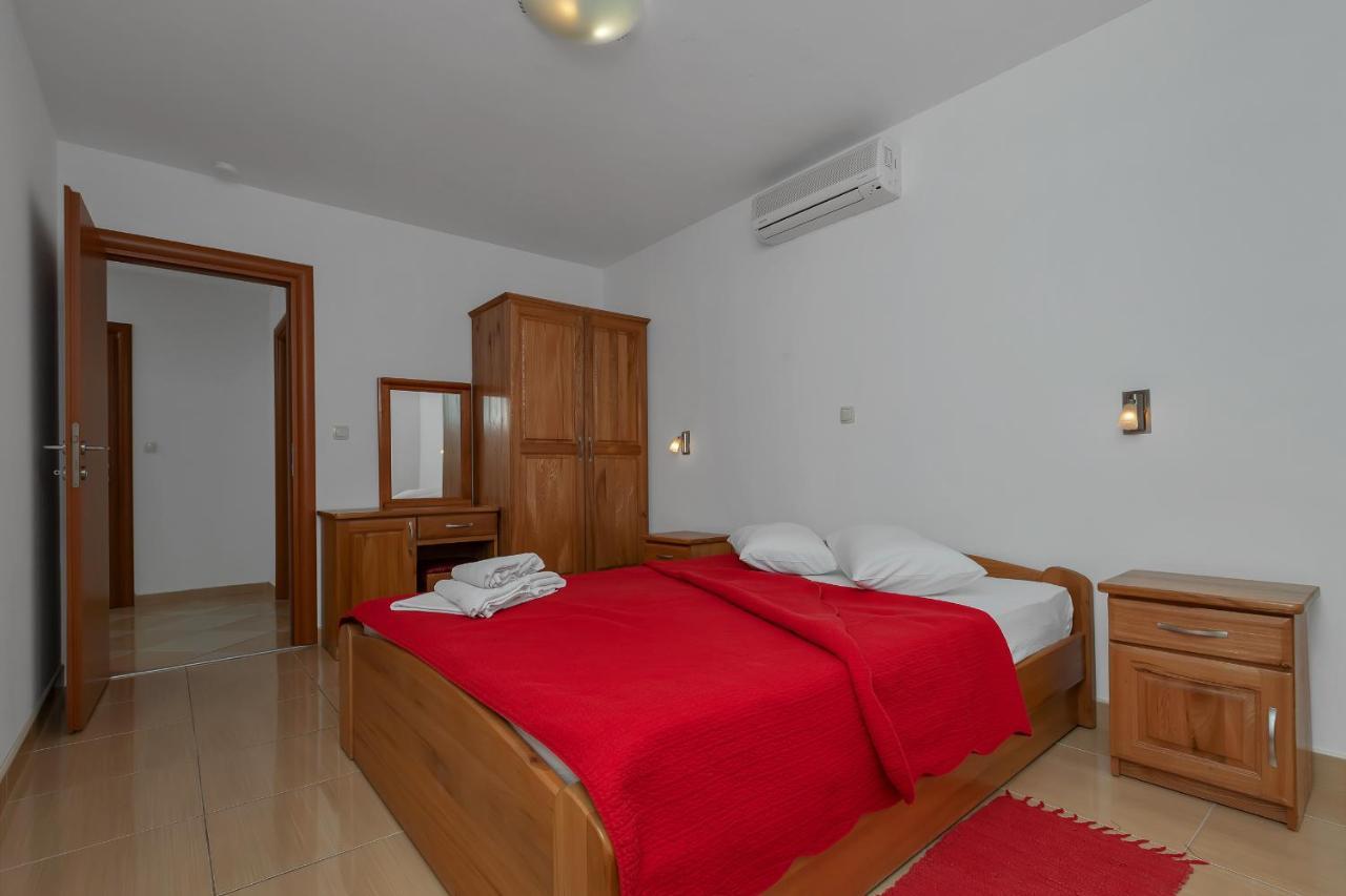 Villa Juric 2 Baška Voda Extérieur photo