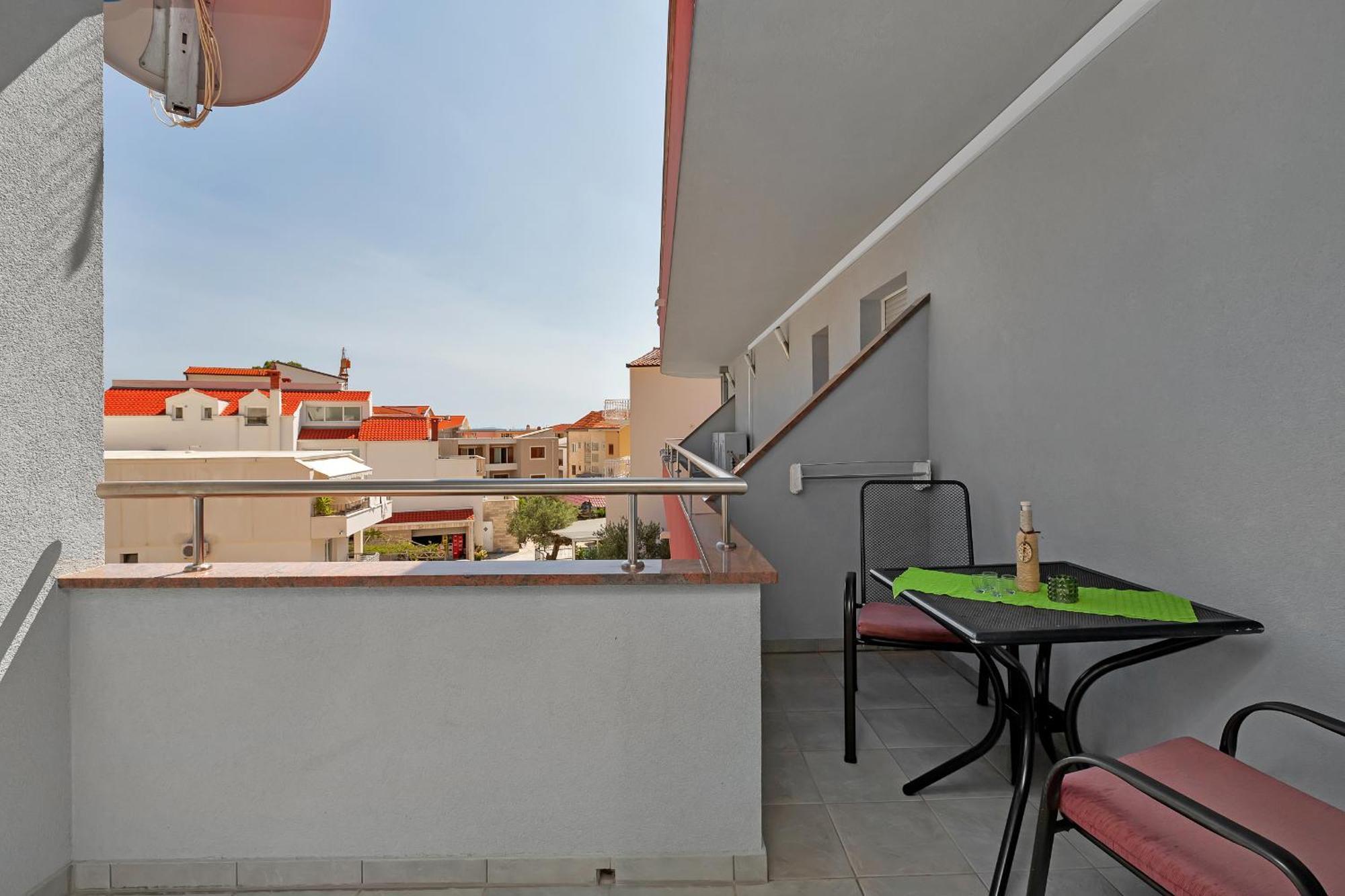 Villa Juric 2 Baška Voda Extérieur photo