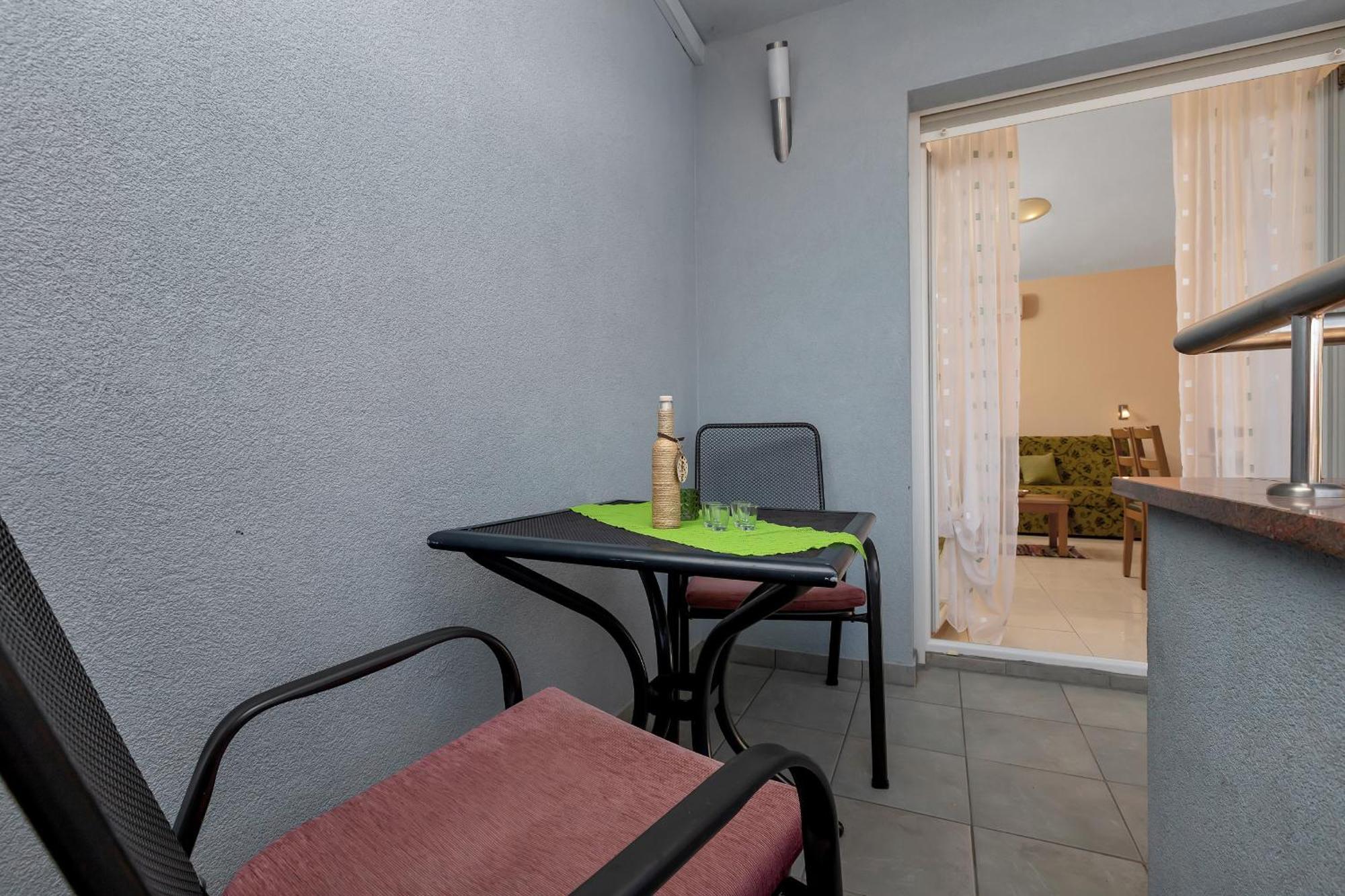Villa Juric 2 Baška Voda Extérieur photo